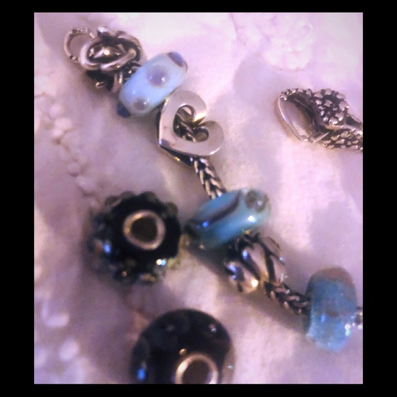 Troll Bracelet with Charms & catching heart clasp bracelet - Picture 2 of 2